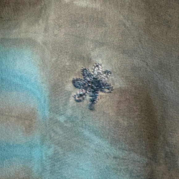 Beautiful Silk Tie Dye with Small Embroidered Flowers, Bell Sleeves, Cropped - Picture 2 of 15